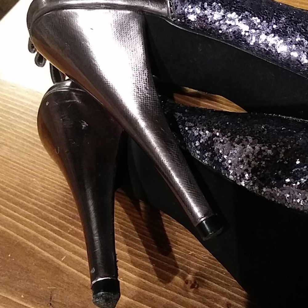 Steve Madden  glittered  heels - Picture 5 of 14